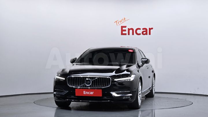 Volvo S90 2019 — 3