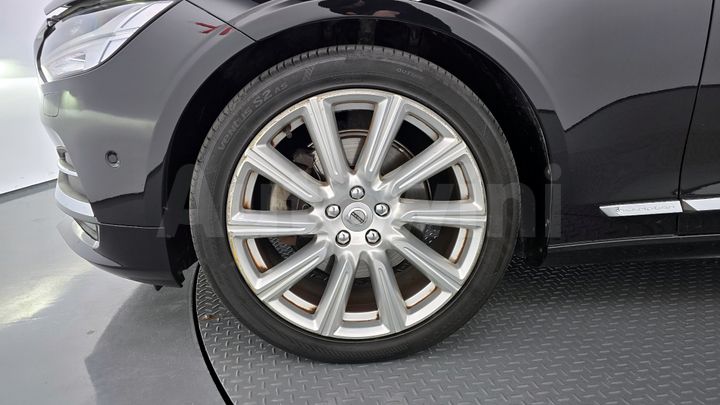Volvo S90 2019 — 5