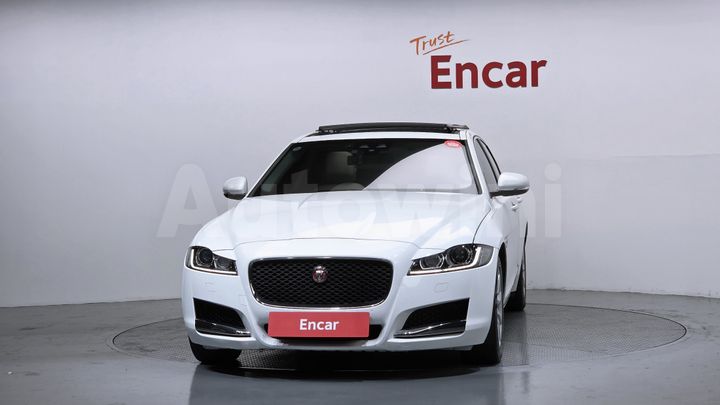 Jaguar XF 2017 — 3
