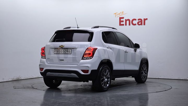 Chevrolet Trax 2020 — 2