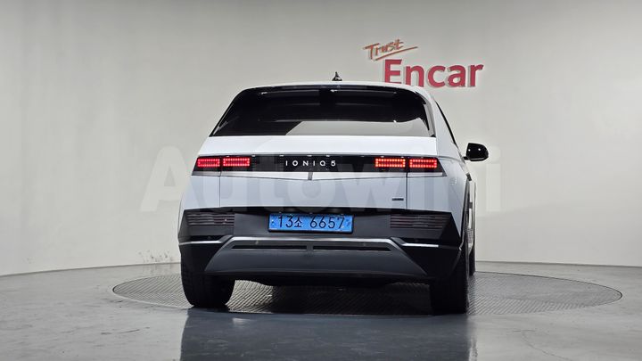 Hyundai Ioniq5 2022 — 4