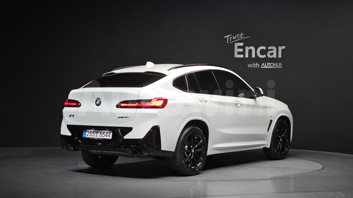 BMW X4 2025 — 2