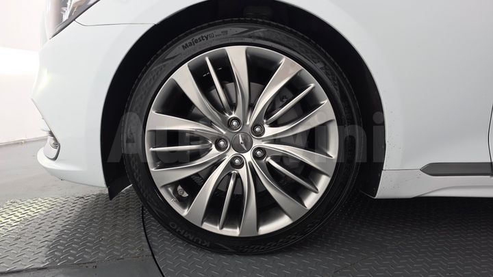 Genesis G80 2018 — 5