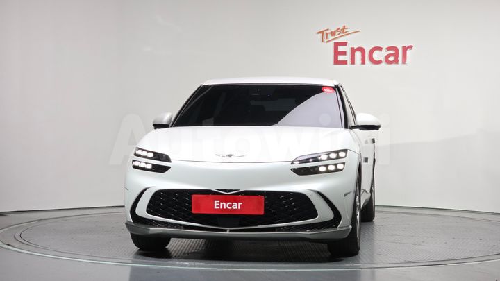 Genesis GV60 2022 — 3