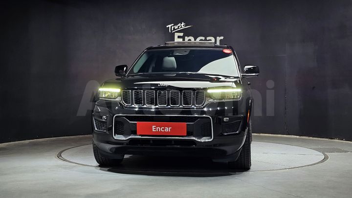 Jeep Cherokee 2023 — 3