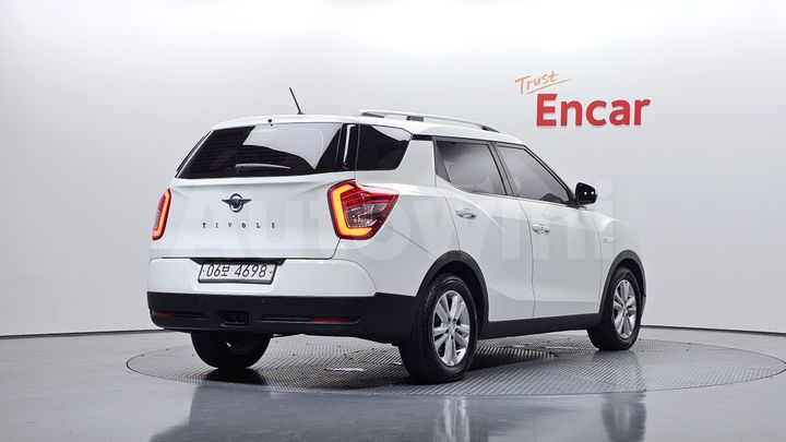 KGM (Ssangyong) Tivoli 2017 — 2