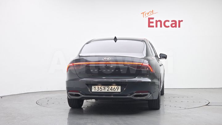 Hyundai Grandeur 2023 — 4
