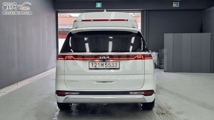 Kia Carnival 2023 — 4