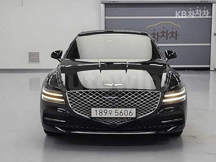 Genesis G80 2022 — 2