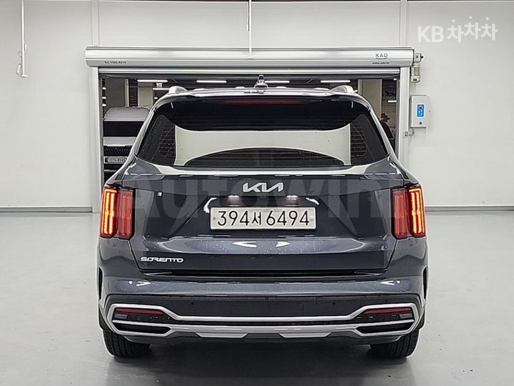 Kia Sorento 2023 — 3