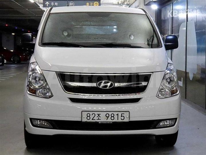 Hyundai Starex 2016 — 2