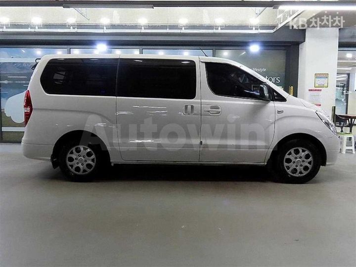 Hyundai Starex 2016 — 3