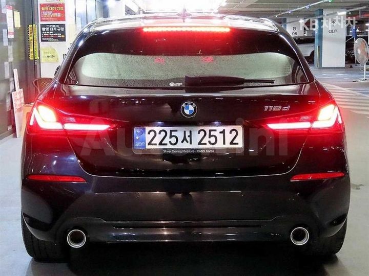 BMW 1 Series 2021 — 5