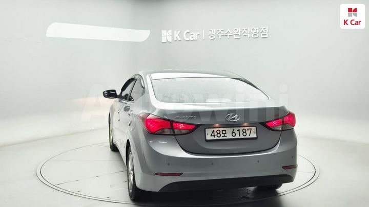Hyundai Avante 2015 — 2