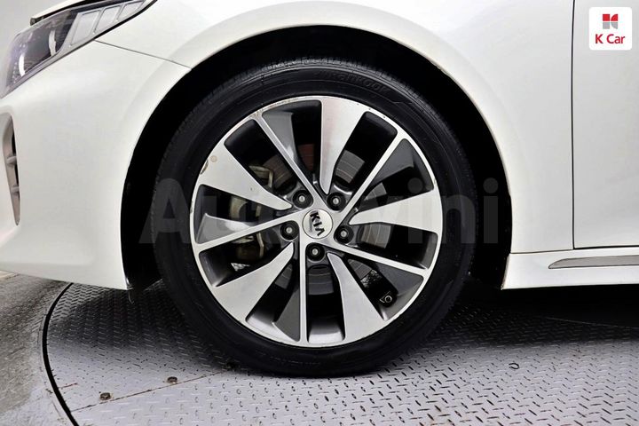 Kia K5 2016 — 5