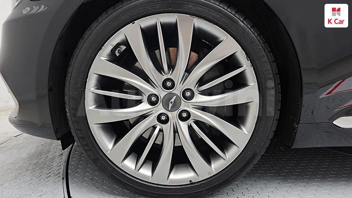 Genesis G80 2017 — 5