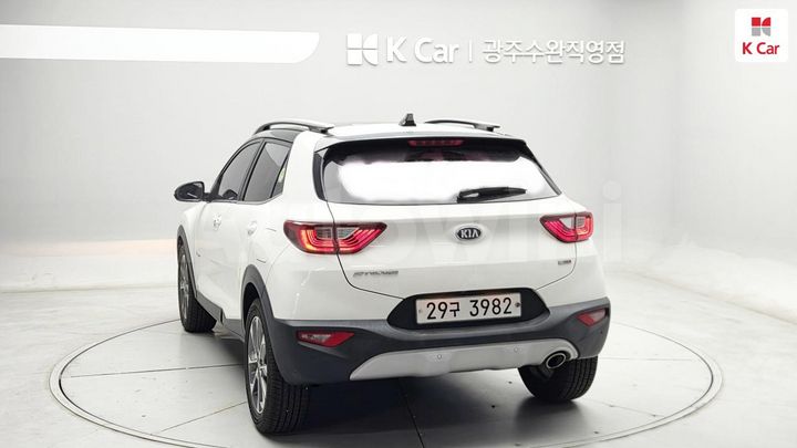 Kia Stonic 2019 — 2
