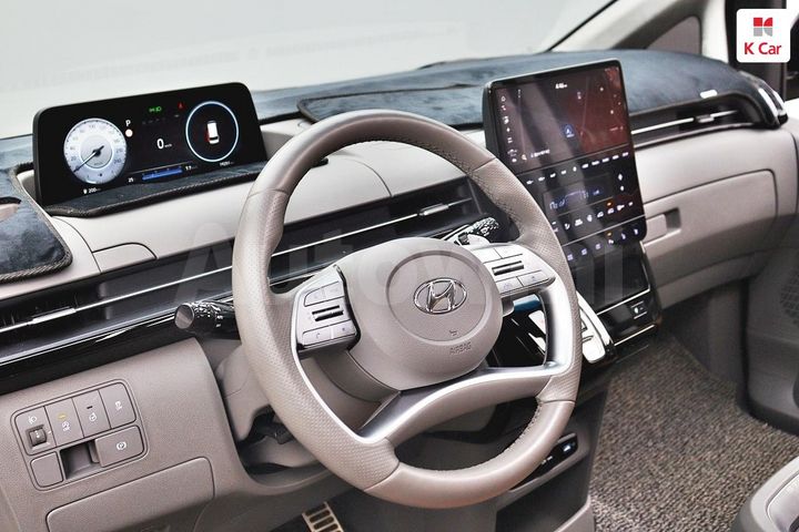 Hyundai Staria 2024 — 5