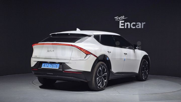 Kia EV6 2024 — 2