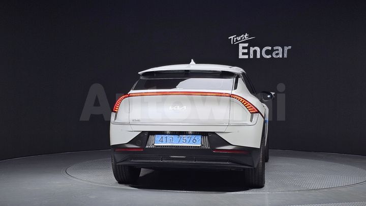 Kia EV6 2024 — 4