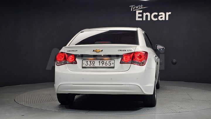 Chevrolet Cruze 2013 — 4