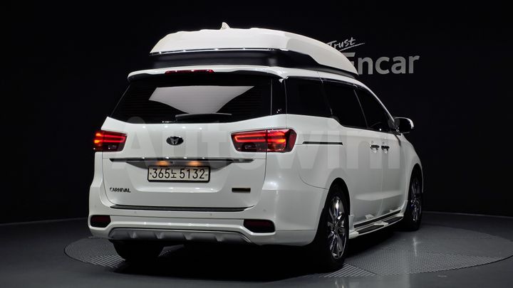 Kia Carnival 2020 — 2