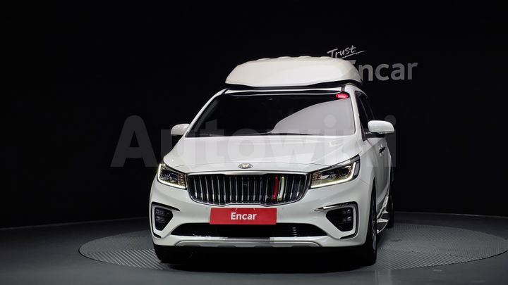 Kia Carnival 2020 — 3