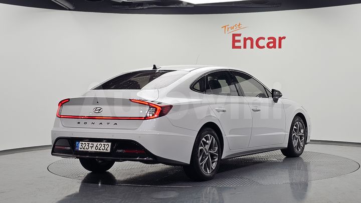 Hyundai Sonata 2022 — 2