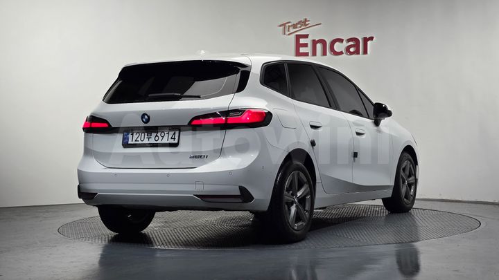 BMW 2 Series 2024 — 2