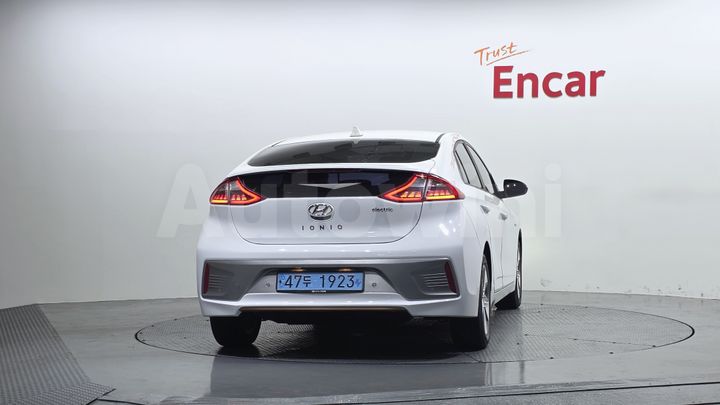Hyundai Ioniq 2019 — 4