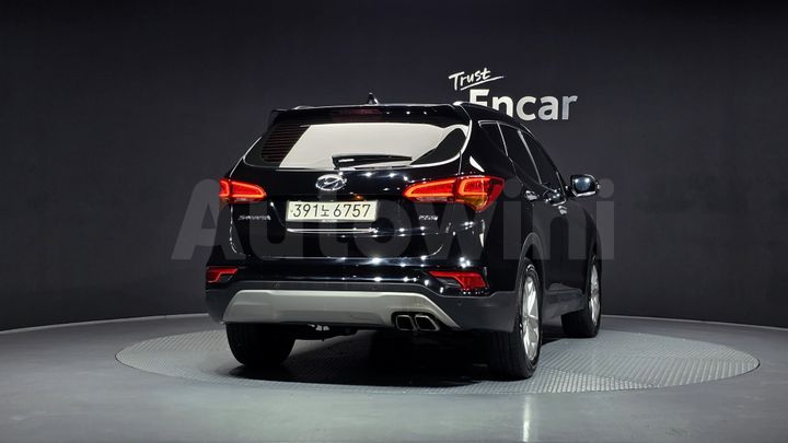 Hyundai SantaFe 2018 — 4