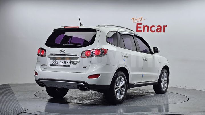 Hyundai SantaFe 2012 — 2