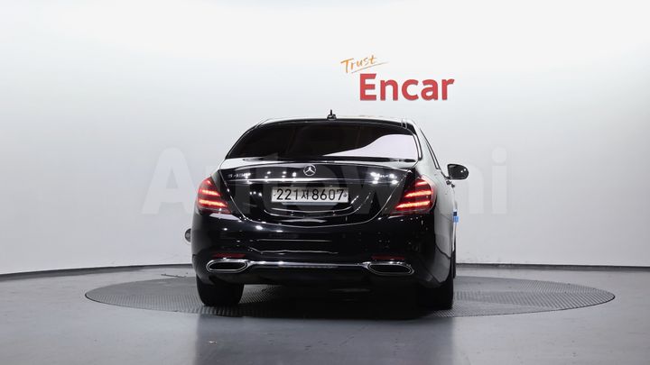 Mercedes Benz S Class 2020 — 4