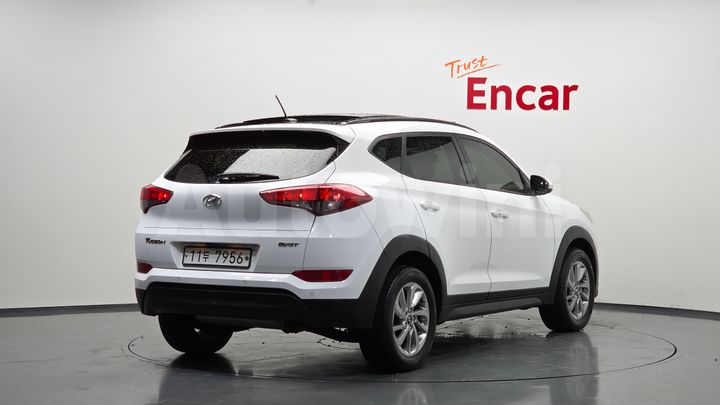 Hyundai Tucson 2016 — 2