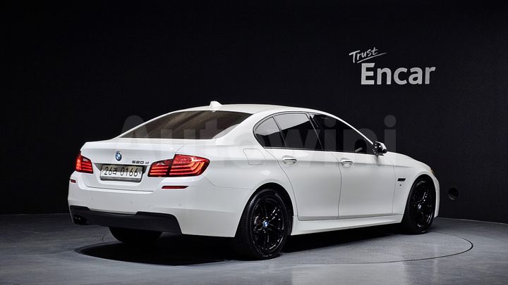 BMW 5 Series 2016 — 2