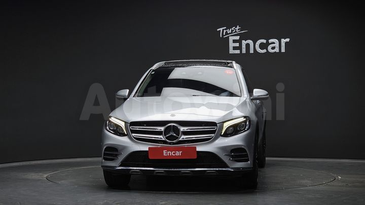 Mercedes Benz GLC Class 2018 — 3