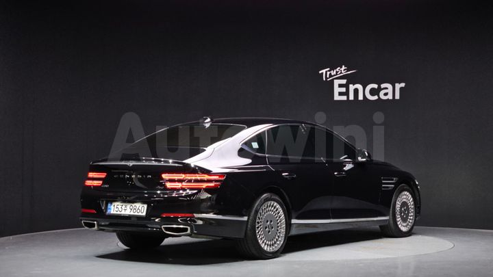 Genesis G80 2021 — 2