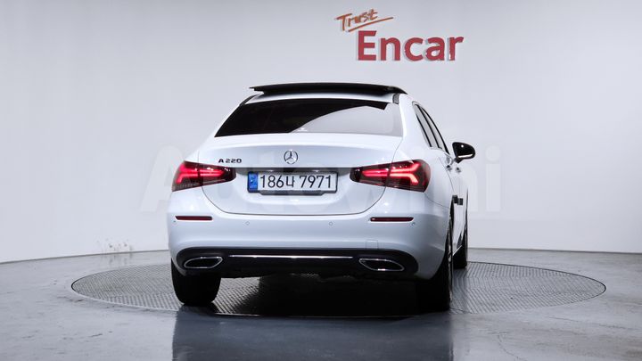 Mercedes Benz A Class 2022 — 4