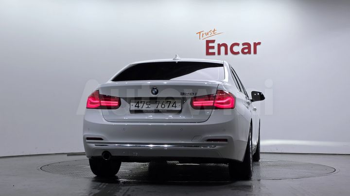 BMW 3 Series 2018 — 4