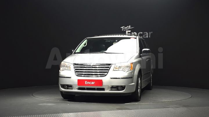 Chrysler Grand Voyager 2010 — 3