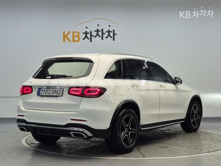 Mercedes Benz GLC Class 2022 — 3