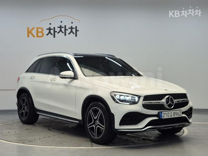 Mercedes Benz GLC Class 2022 — 4