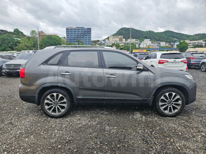 Kia Sorento 2013 — 3