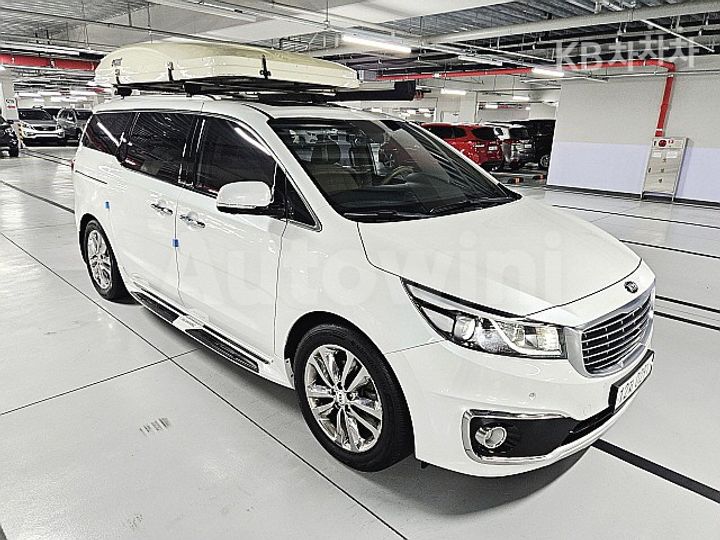 Kia Carnival 2017 — 4