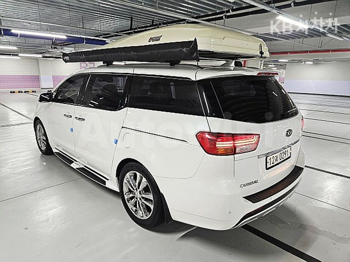 Kia Carnival 2017 — 5
