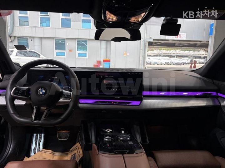 BMW 5 Series 2024 — 5
