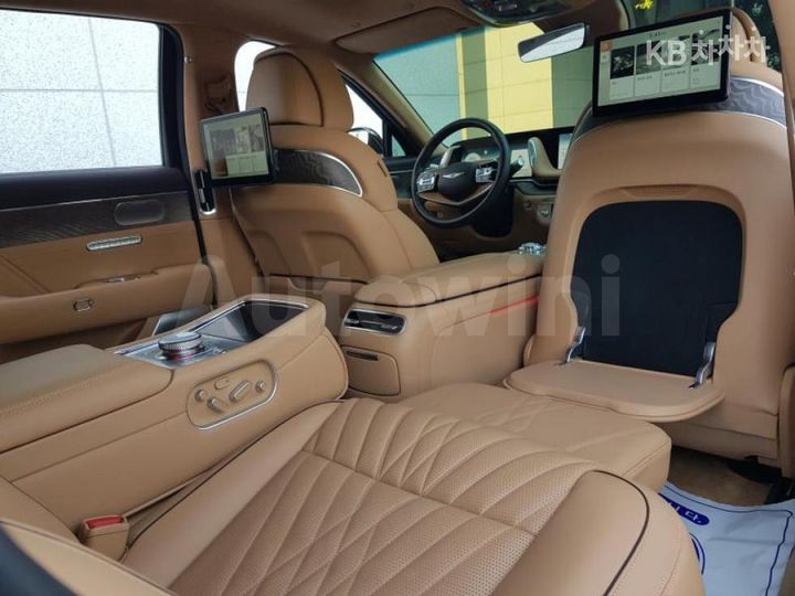 Genesis G90 2022 — 2