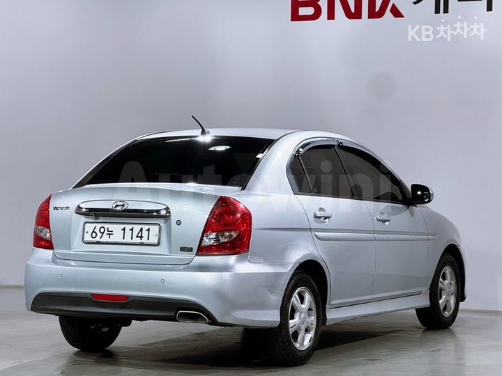 Hyundai Verna