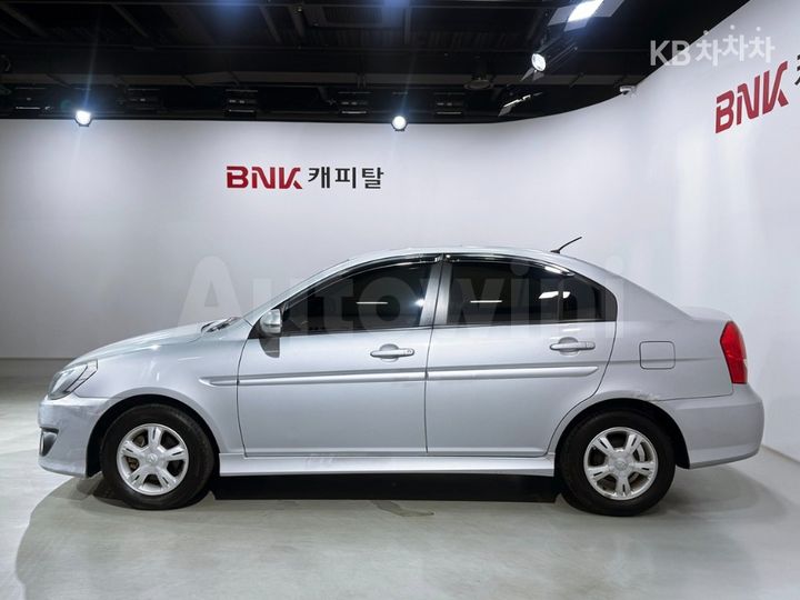 Hyundai Verna