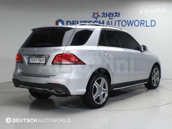 Mercedes Benz GLE Class 2016 — 2